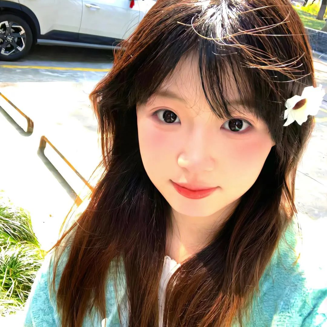 小姐嬉春
